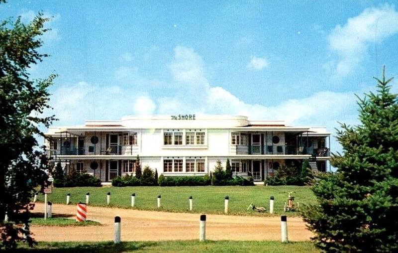 Sleepy Hollow Resort - Vintage Postcard (newer photo)